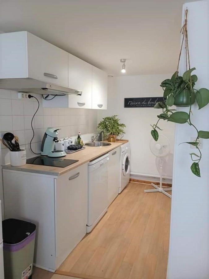 Duplex A La Gare Du Mans Bed and Breakfast Le Mans Exteriör bild